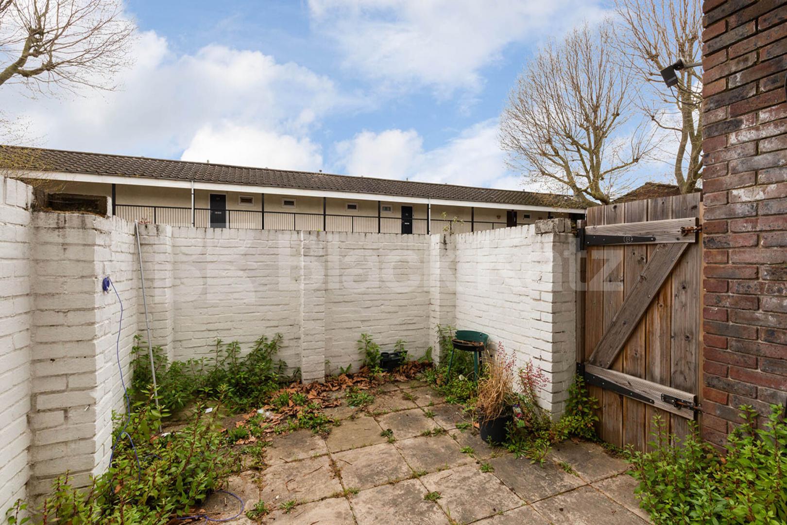 Well presented maisonette located on the borders of Camden and Islington  Blundell Street, Islington